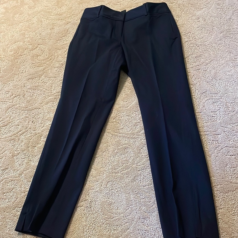 White House black market stretchy black pants